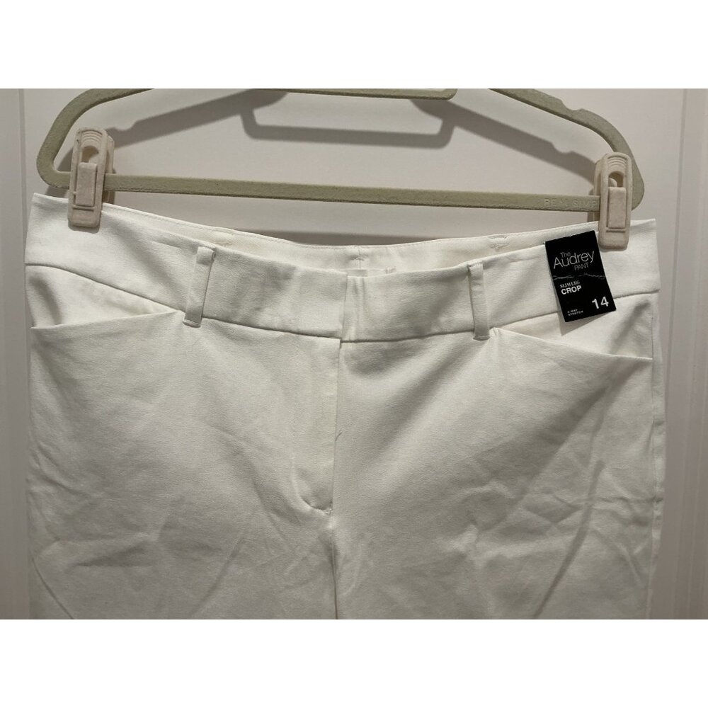 New York & Company Audrey Slim Leg Crop Women's 4 Way Stretch Size 14 White NWT - Picture 2 of 12
